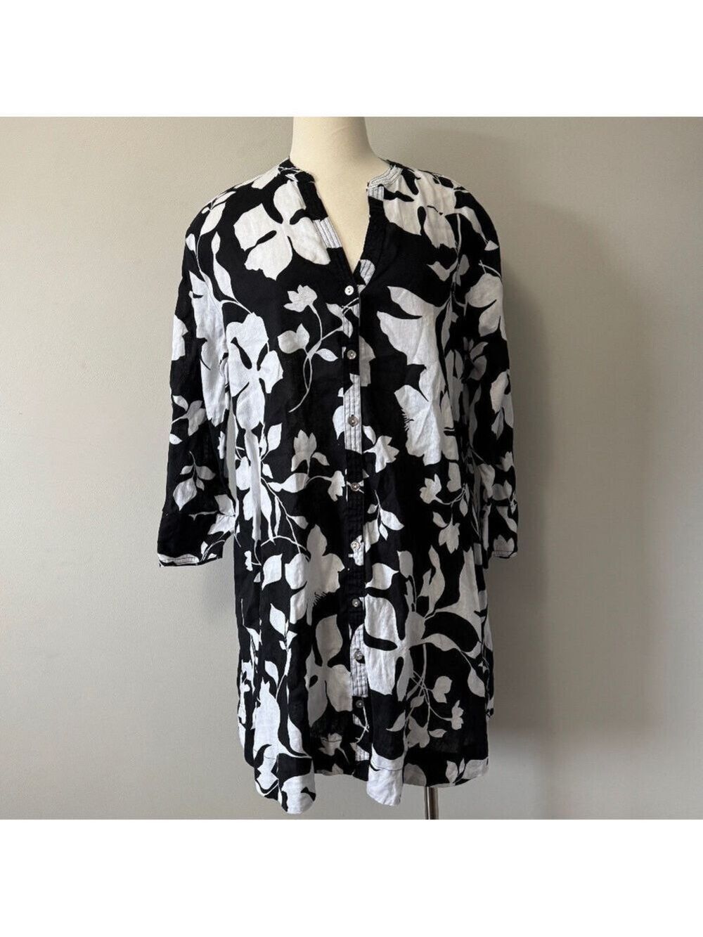 Cynthia Rowley Monochrome Floral Mini Dress 100 linen , large